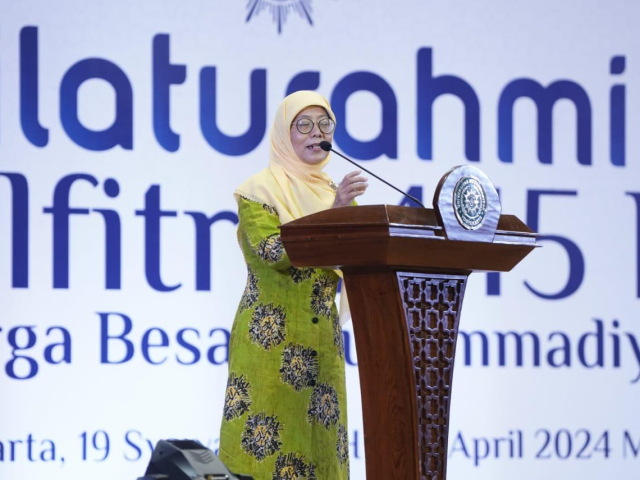 Momen Syawalan, Salmah Orbayinnah Ajak Warga Persyarikatan Tingkatkan Prilaku Ikhsan