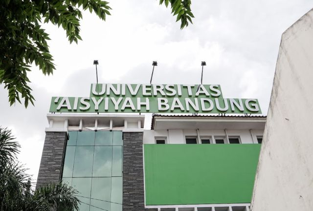 Sambut Mahasiswa Baru UNISA Bandung, Salmah Orbayinah Tekankan Pentingnya Karakter dan Kepedulian